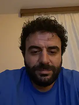 Snapshot of richeart87 chatting on January 11, 2:16 am richeart87 online show from January 11, 2:16 am