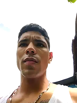 Alex Sweeting online show from October 27, 5:39 pm