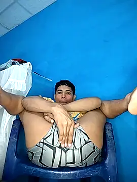 Alex Sweeting online show from November 28, 2:14 am