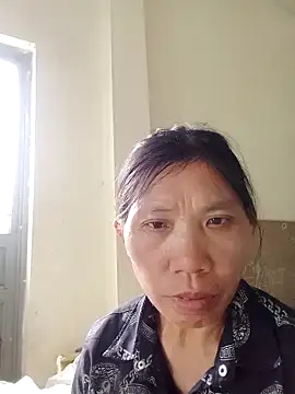 bella-la online show from November 14, 8:13 am