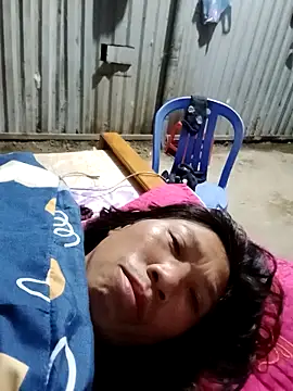 bella-la online show from December 22, 11:13 pm