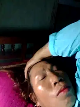 bella-la online show from February 13, 1:40 pm