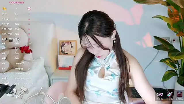 Yiluo95 online show from June 29, 4:29 pm