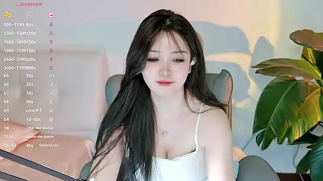 Yiluo95 online show from July 23, 10:13 am