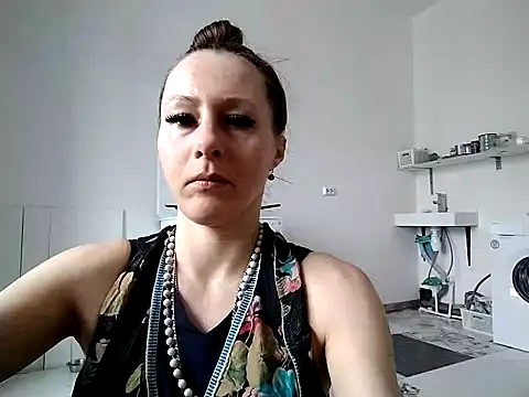 Anneta280671 online show from February 21, 9:32 am