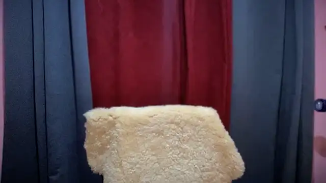 untouchable mia online show from November 10, 10:36 am