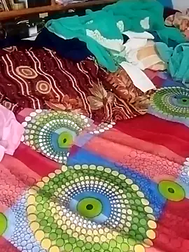 hot couple 000 online show from February 16, 4:14 pm