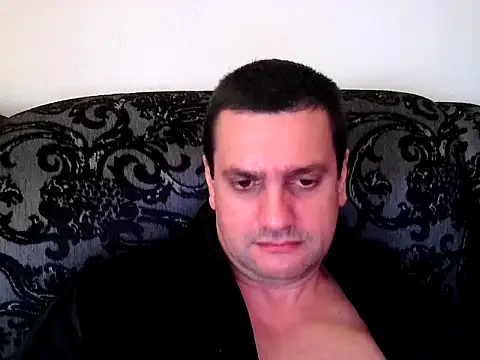 Snapshot of Alex-Naturista chatting on May 11, 5:43 pm Alex-Naturista online show from May 11, 5:43 pm