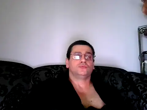 Snapshot of Alex-Naturista chatting on May 23, 7:18 pm Alex-Naturista online show from May 23, 7:18 pm
