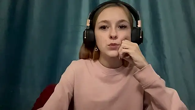 HOTBellakle online show from November 4, 3:11 pm