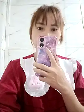 Snapshot of Em_xinh01 chatting on June 11, 3:04 am Em xinh01 online show from June 11, 3:04 am