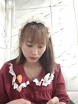 Snapshot of Em_xinh01 chatting on June 13, 1:09 pm Em xinh01 online show from June 13, 1:09 pm