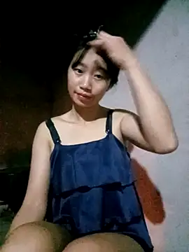 Snapshot of Linh_sexy98 chatting on November 7, 10:21 pm Linh sexy98 online show from November 7, 10:21 pm