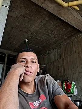 Snapshot of Yordiparra chatting on August 3, 5:27 pm Yordiparra online show from August 3, 5:27 pm