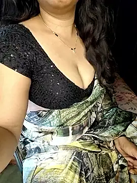 Snapshot of shreyareddy99 chatting on March 15, 11:49 am shreyareddy99 online show from March 15, 11:49 am