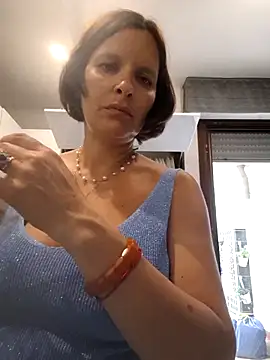 Snapshot of Piediniecollant chatting on June 30, 7:09 am Piediniecollant online show from June 30, 7:09 am