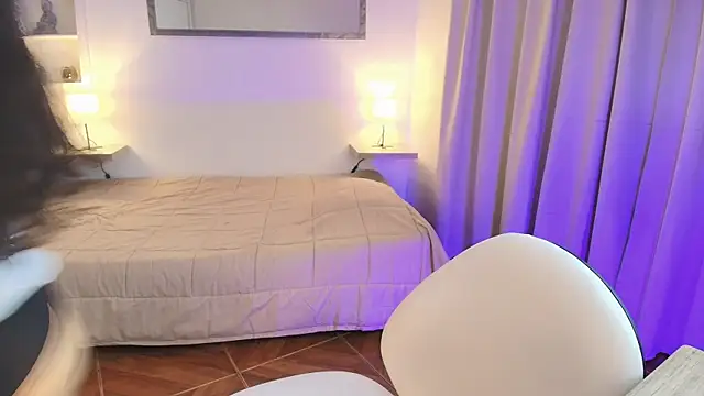 elli snow1 online show from November 29, 8:34 pm