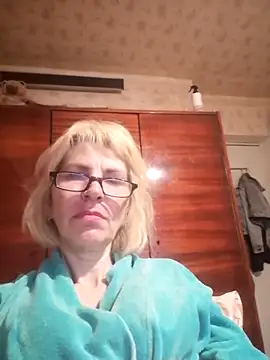 Snapshot of Georgette466 chatting on May 29, 2:31 am Georgette466 online show from May 29, 2:31 am