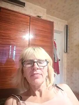 Snapshot of Georgette466 chatting on July 28, 4:39 pm Georgette466 online show from July 28, 4:39 pm