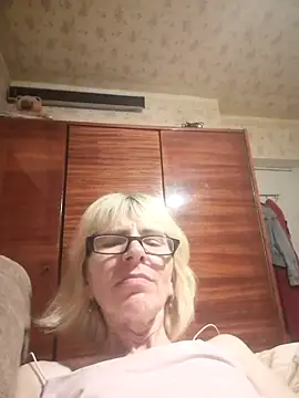 Snapshot of Georgette466 chatting on July 28, 7:39 pm Georgette466 online show from July 28, 7:39 pm