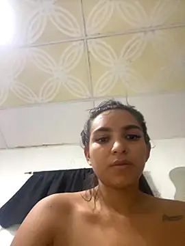 zui luu online show from November 18, 10:41 am