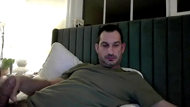 ckraiders84 online show from March 14, 3:56 am