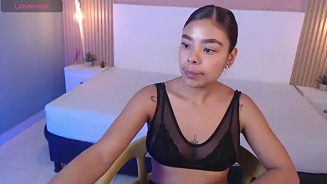 SoffiaDams2 online show from November 23, 11:54 am