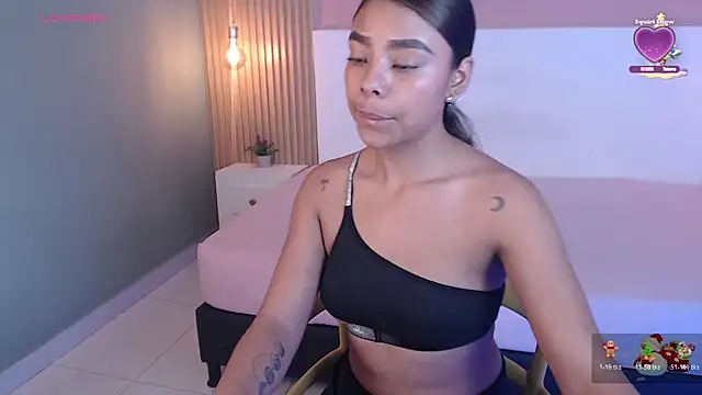 SoffiaDams2 online show from November 25, 11:43 am