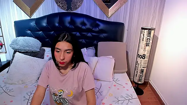 Snapshot of shirley_sweet_ chatting on October 30, 7:58 pm shirley sweet online show from October 30, 7:58 pm