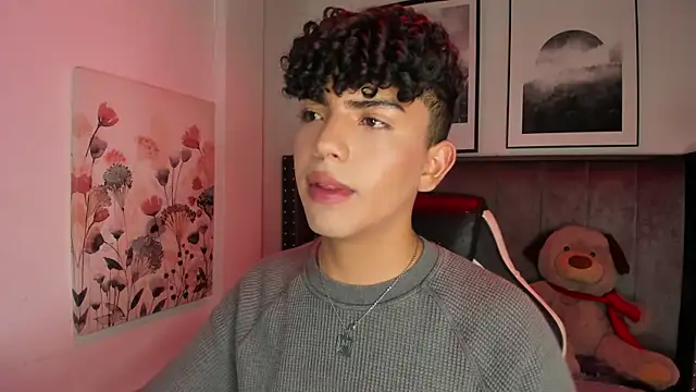 Niick Twiink online show from December 15, 7:51 pm