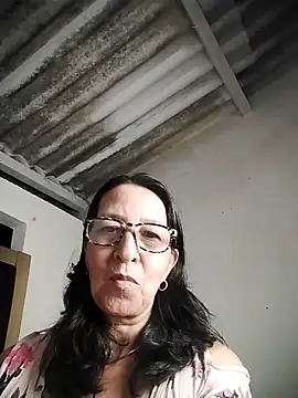 MaryHottiee online show from December 3, 1:46 am