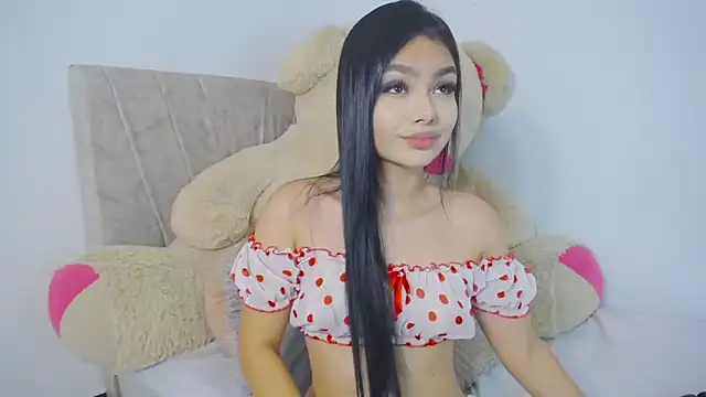 little emiily  online show from November 6, 12:39 pm