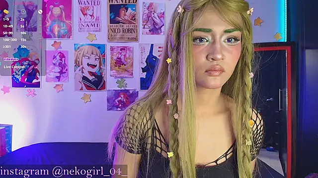 Snapshot of Nekogirl_04 chatting on April 2, 3:04 am Nekogirl 04 online show from April 2, 3:04 am