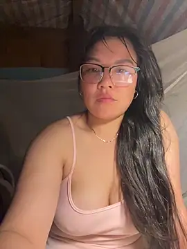 Snapshot of heodat-sexx chatting on May 7, 1:49 pm heodat-sexx online show from May 7, 1:49 pm