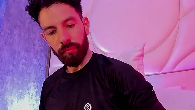 jackfoden01 online show from December 2, 11:37 am