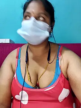 deepikasree143 online show from November 17, 6:19 am