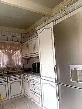 Snapshot of ThickLeeyanaXX chatting on November 28, 1:25 pm ThickLeeyanaXX online show from November 28, 1:25 pm