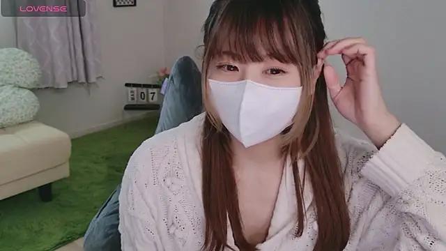 Snapshot of KIRINO_xx_ chatting on March 7, 2:41 am KIRINO xx online show from March 7, 2:41 am