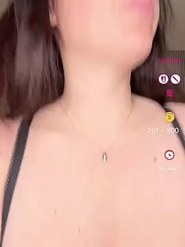 MysteryGirl   online show from April 27, 7:17 am
