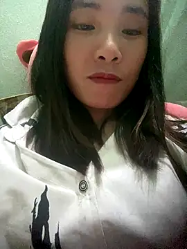 Snapshot of Elysia-007 chatting on November 10, 5:28 am Elysia-007 online show from November 10, 5:28 am