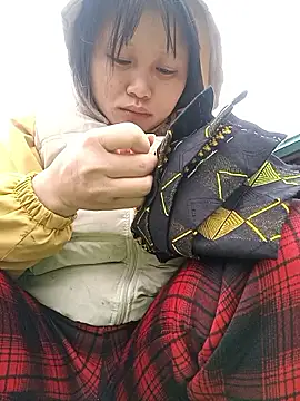 yoyo-mi online show from January 10, 9:22 am