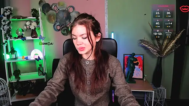 isabel wave online show from December 5, 1:09 pm