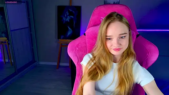 Shawty Mia online show from January 7, 7:49 pm