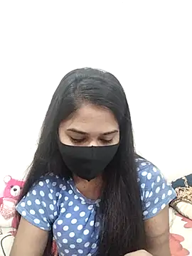 Green LaDY66 online show from November 20, 6:40 pm