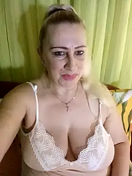 Esenia505 online show from February 2, 8:13 am