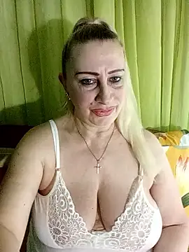 Esenia505 online show from April 22, 3:02 pm