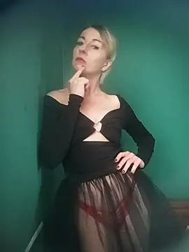 Snapshot of Seta385211 chatting on July 10, 8:50 am Seta385211 online show from July 10, 8:50 am