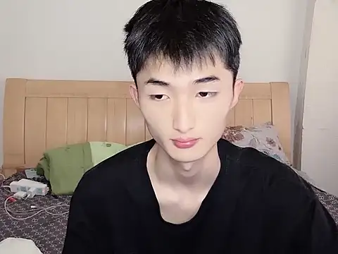 N228 online show from November 13, 8:24 am