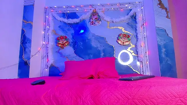 Girls from medellin online show from December 2, 3:12 am