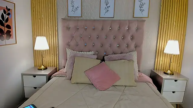 KamyGlam online show from June 18, 8:13 pm